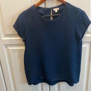Cuyana XS short sleeve blue blouse